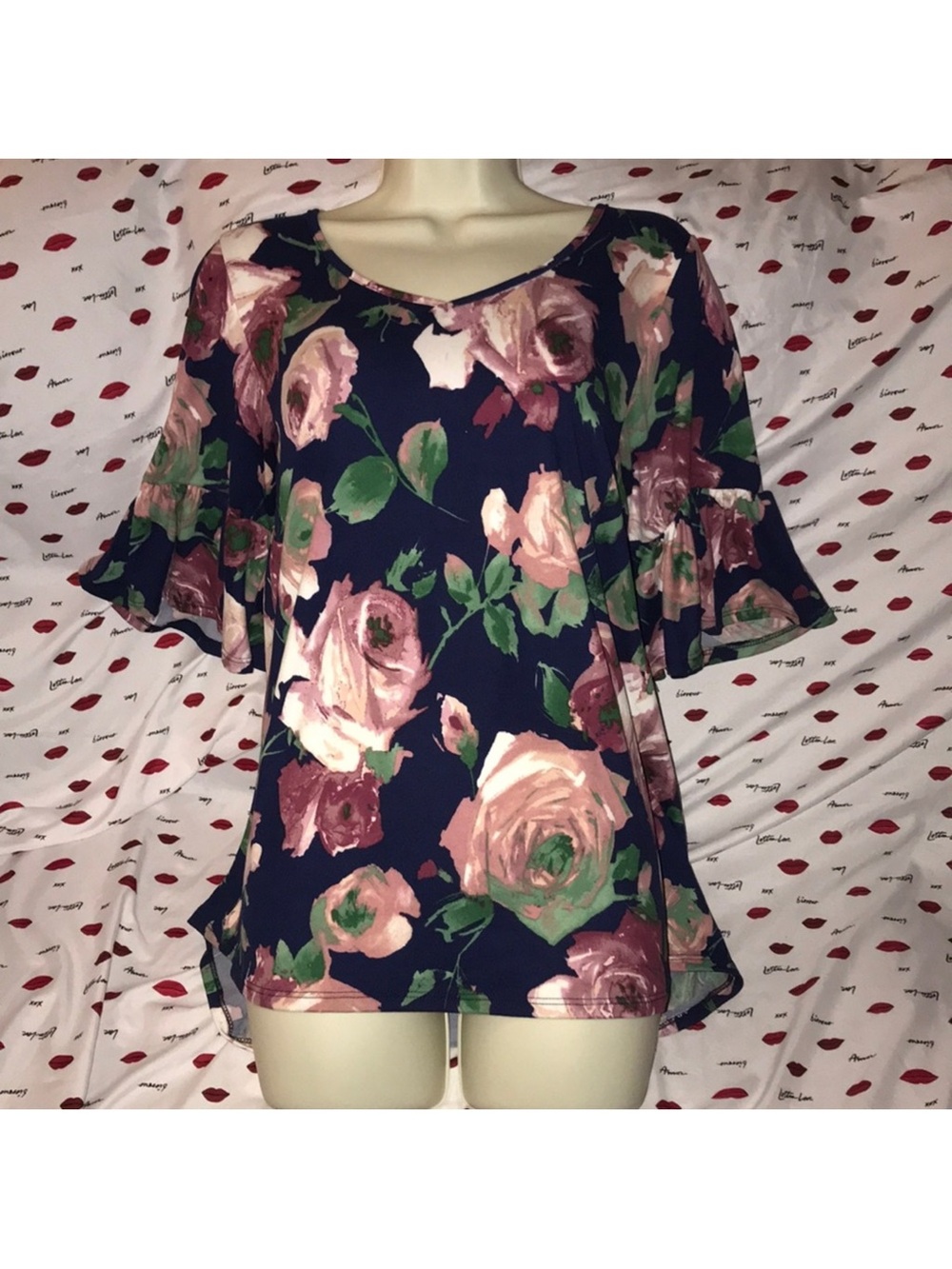 Piphany Floral bell Sleeve small Top in black green white and Pink